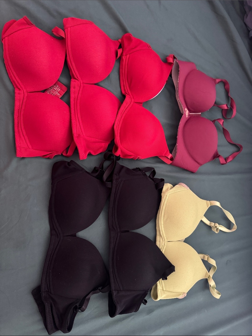 T-Shirt Bra Pack in Red, Black & green